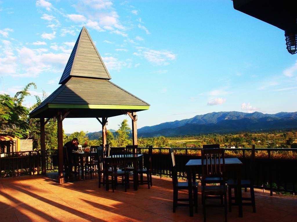 Thaton Hill Resort Mae Ai Buitenkant foto