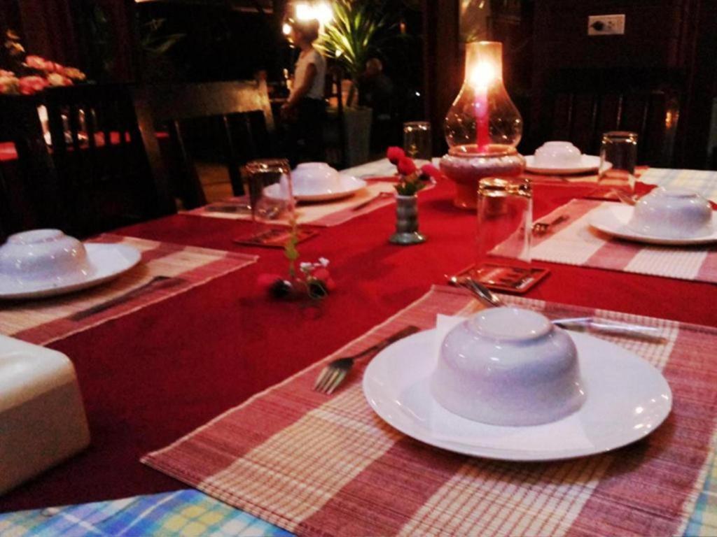 Thaton Hill Resort Mae Ai Buitenkant foto