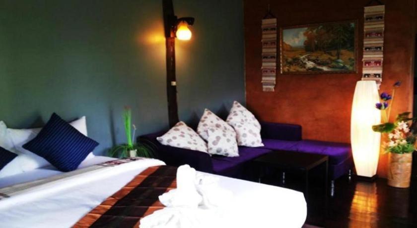 Thaton Hill Resort Mae Ai Buitenkant foto