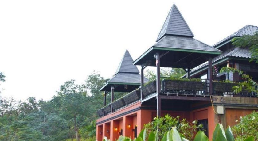 Thaton Hill Resort Mae Ai Buitenkant foto