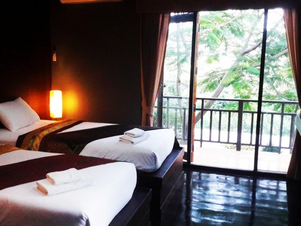 Thaton Hill Resort Mae Ai Buitenkant foto