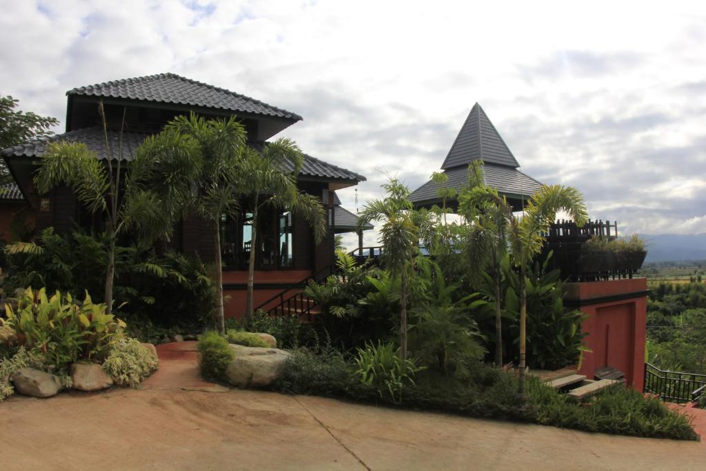 Thaton Hill Resort Mae Ai Buitenkant foto
