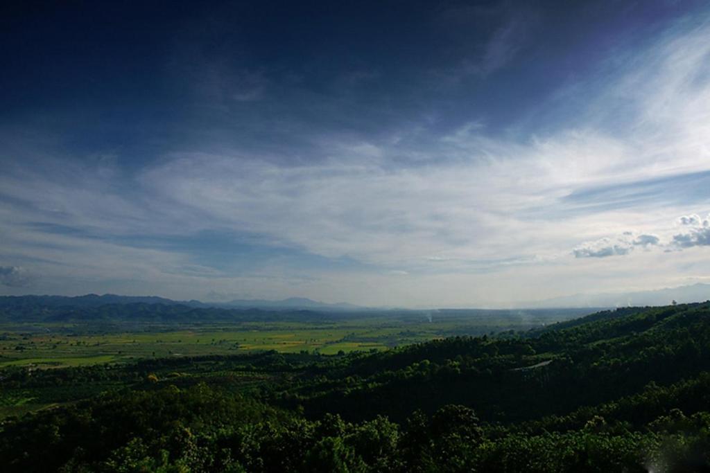 Thaton Hill Resort Mae Ai Buitenkant foto